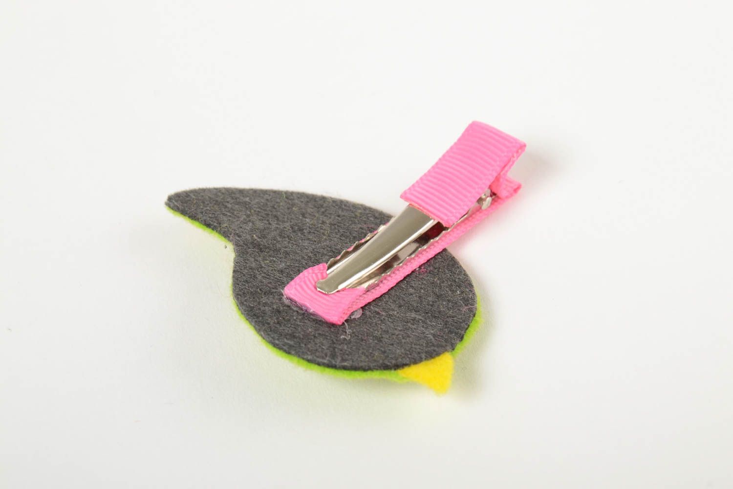 Textile hairpin made of fleece in the form of bird handmade green barrette photo 3