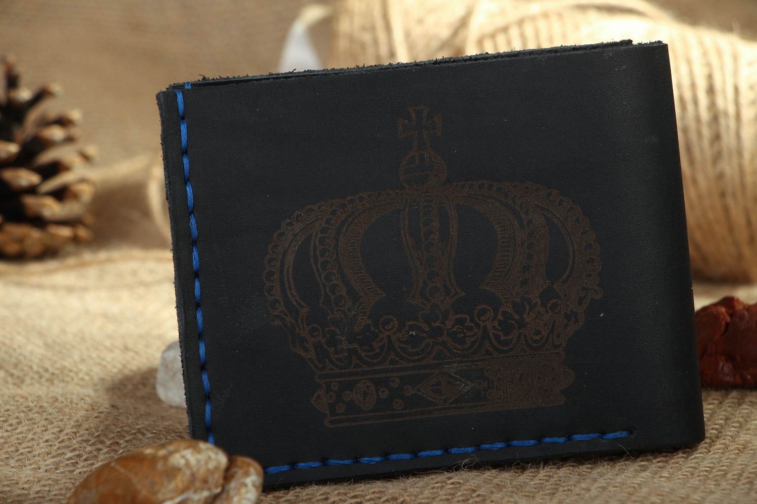 Handmade leather wallet photo 5