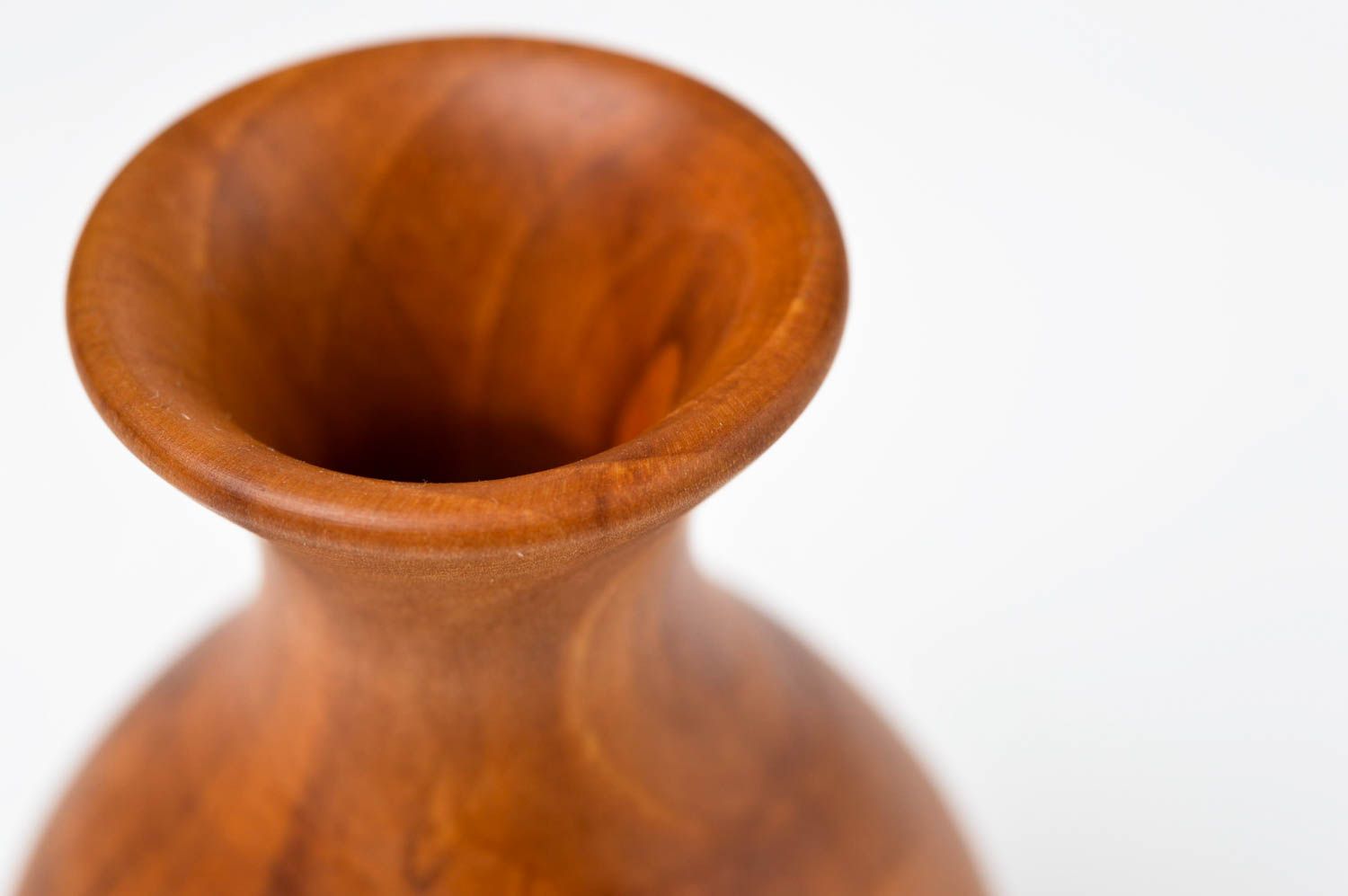 Small 3 inches wooden décor vase 0,13 lb photo 5