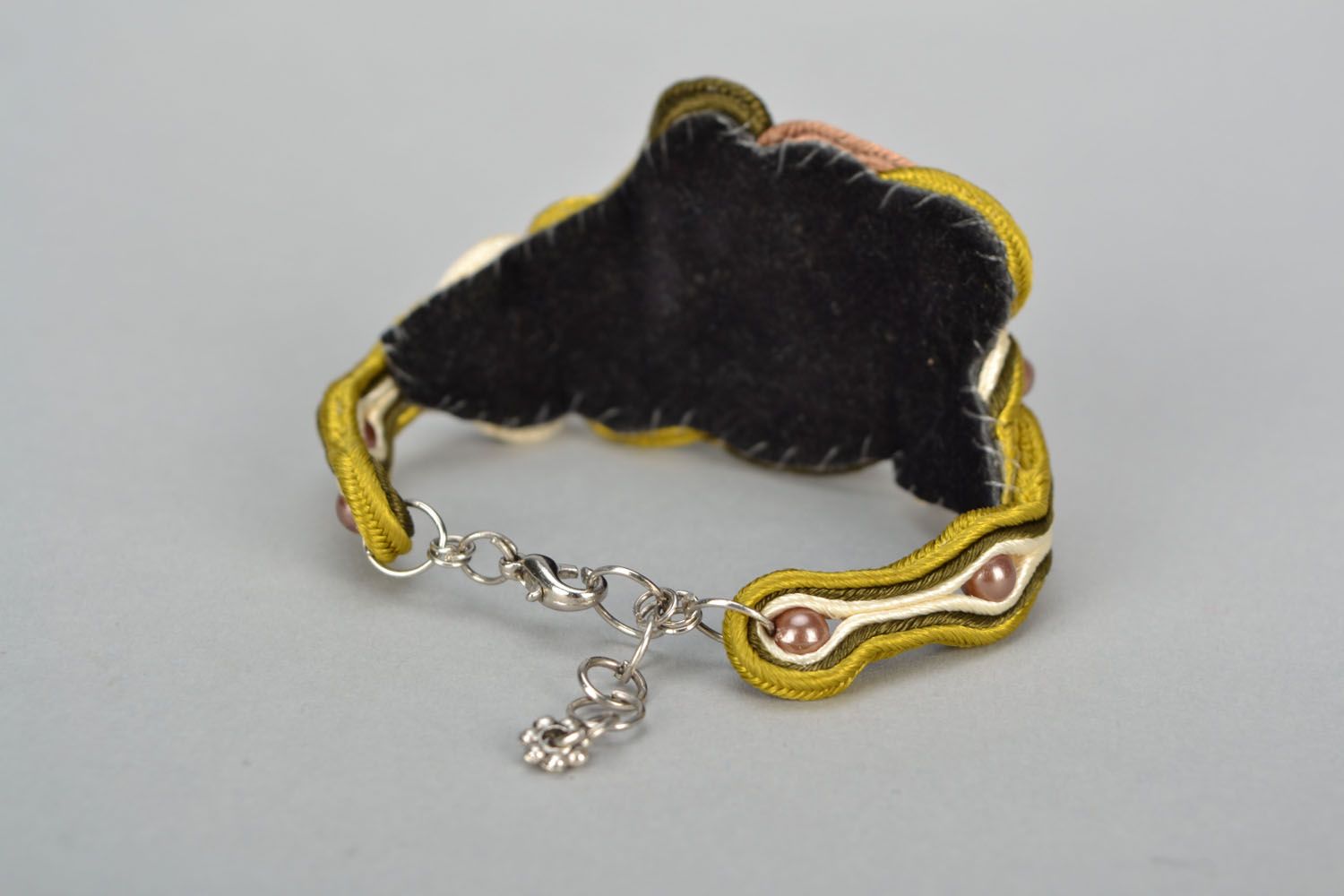 Soutache bracelet with coil stone photo 3