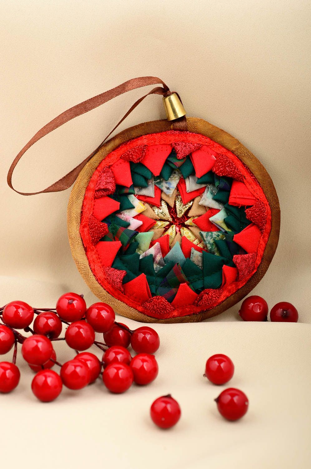 Handmade rote Deko für Weihnachten Wohn Accessoire Tannenbaum Schmuck grell  foto 2