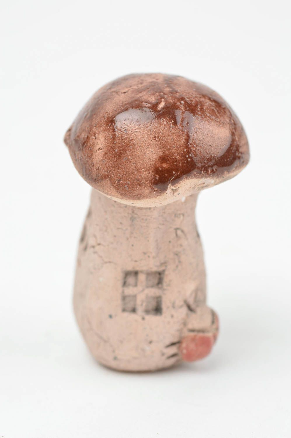Необычная фигурка из глины в виде грибочка ручной работы с росписью глазурью фото 2