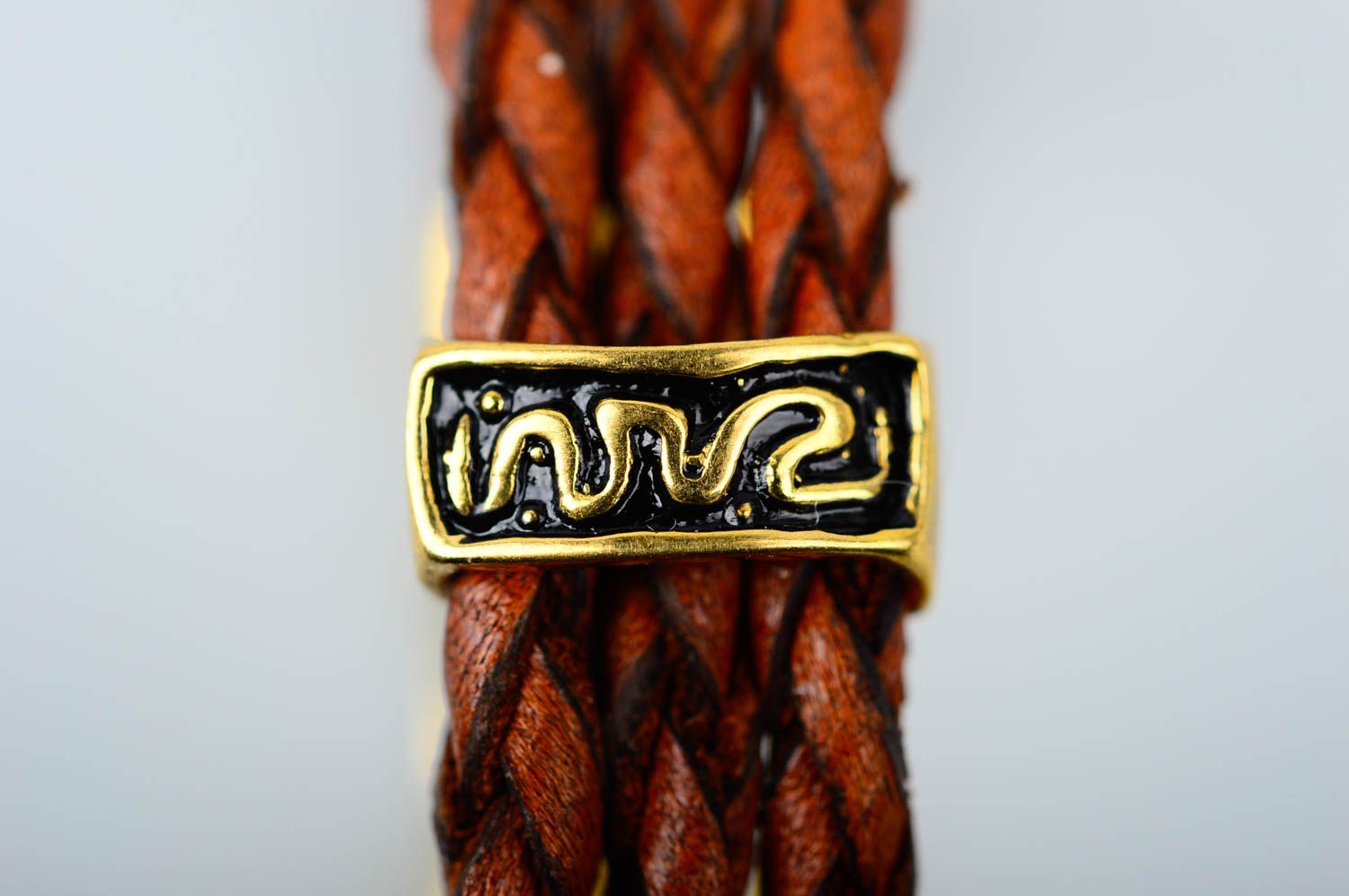Кожаный браслет хенд мейд коричневый браслет на руку необычный подарок фото 4