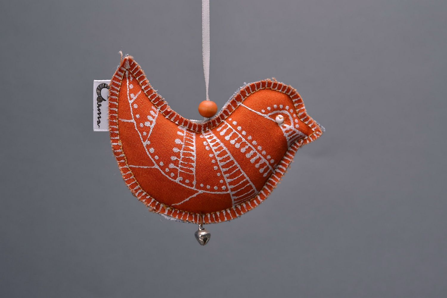 Подвеска интерьерная из ткани Птичка черно-оранжевая фото 3