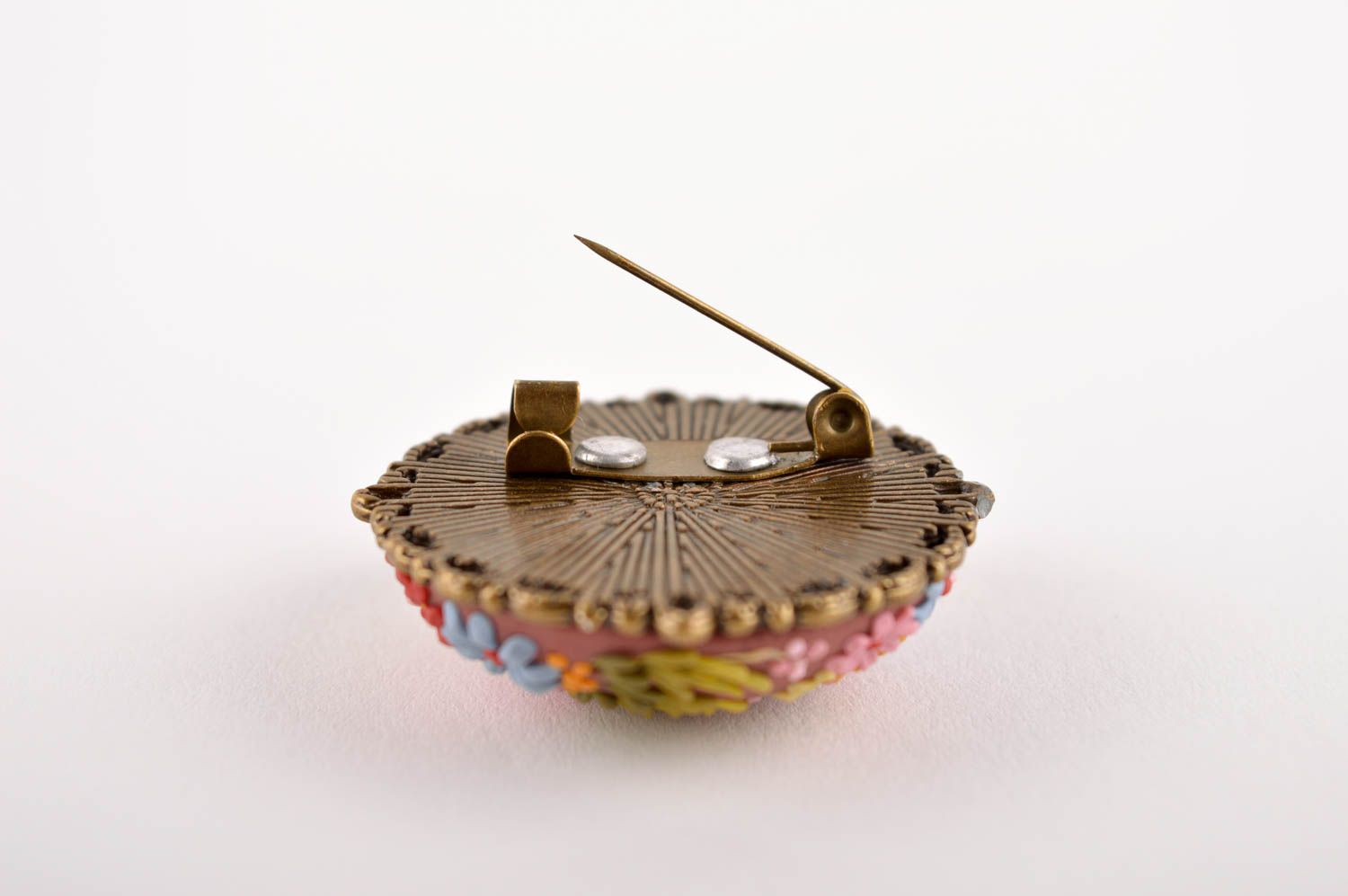 Handmade plastic brooch stylish feminine brooch unusual round jewelry photo 4