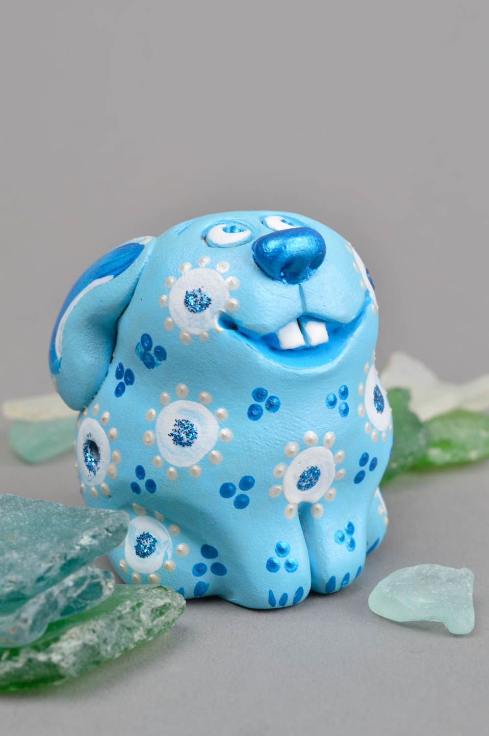 Керамика ручной работы заяц голубой свистулька из глины керамическая свистулька фото 1