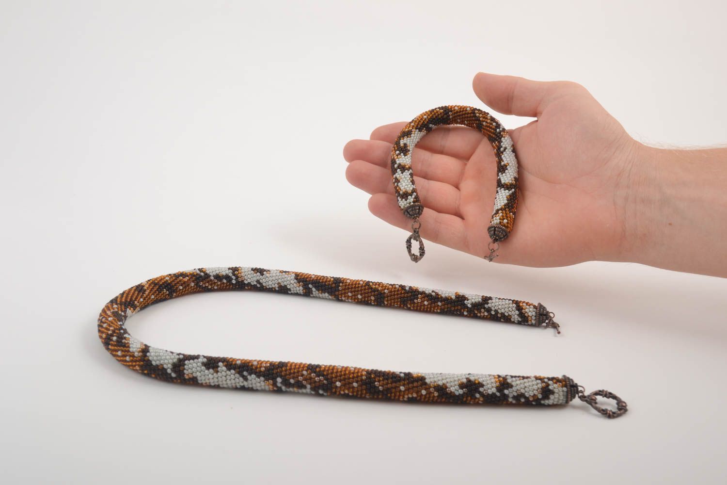 Elegant unusual necklace handmade stylish jewelry set beautiful bracelet  photo 5