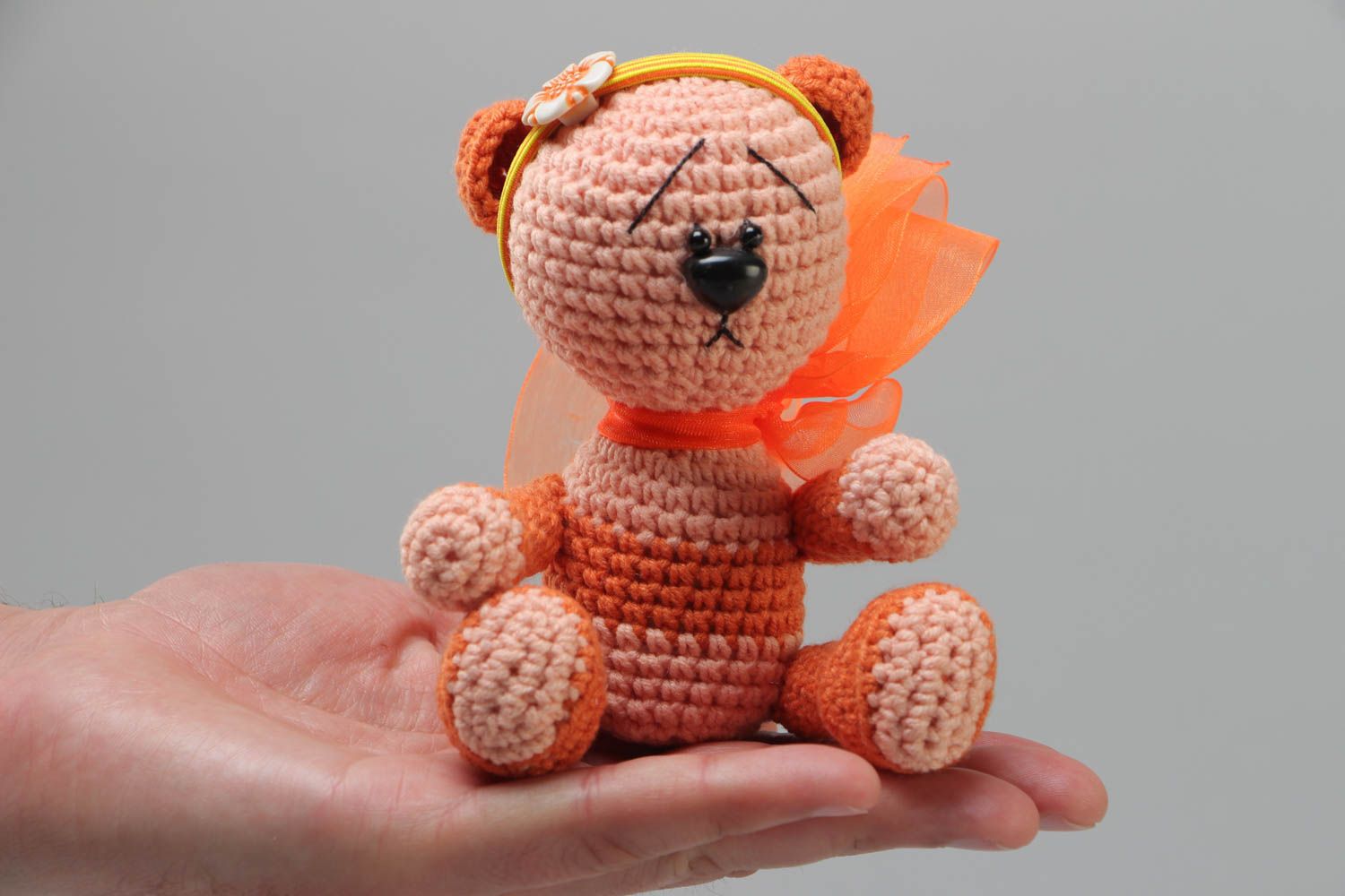 Jouet mou Ourson tricoté de fils acryliques au crochet petit orange fait main photo 5