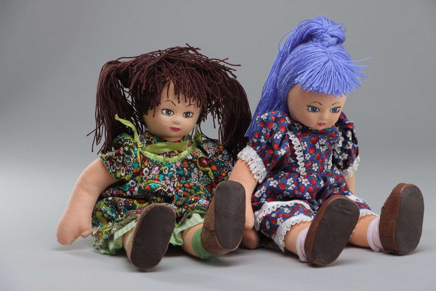 Авторские куклы игровые цветные комплект из двух штук ручная работа средние фото 2