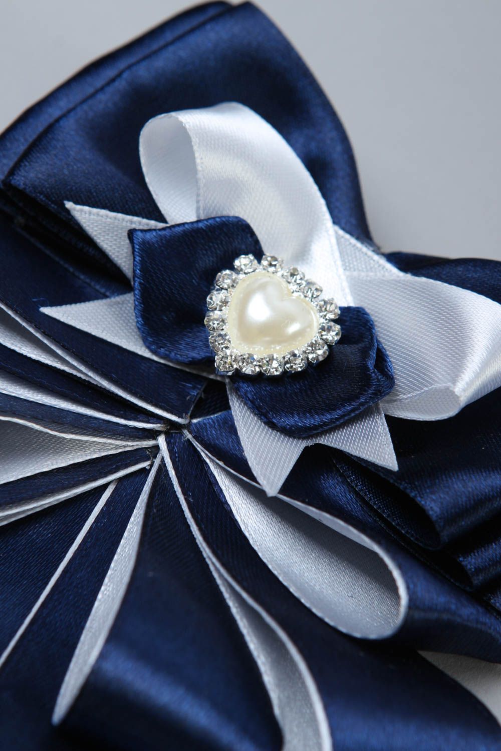 Broche en tissu rubans satin Bijou fait mian bleu blanc Accessoire femme photo 3