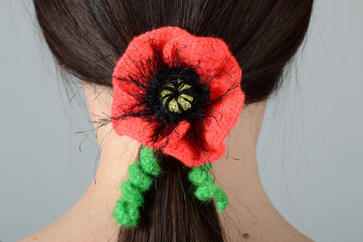 Homemade crochet flower hair tie Poppy photo 2