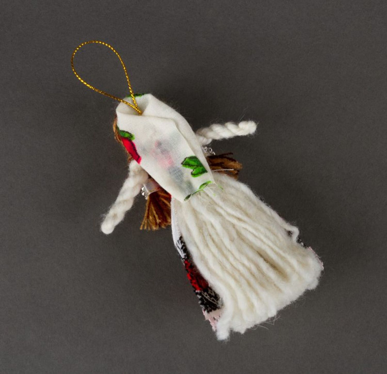 Bambola etnica di stoffa fatta a mano Amuleto talismano Giocattolo slavo
 foto 4