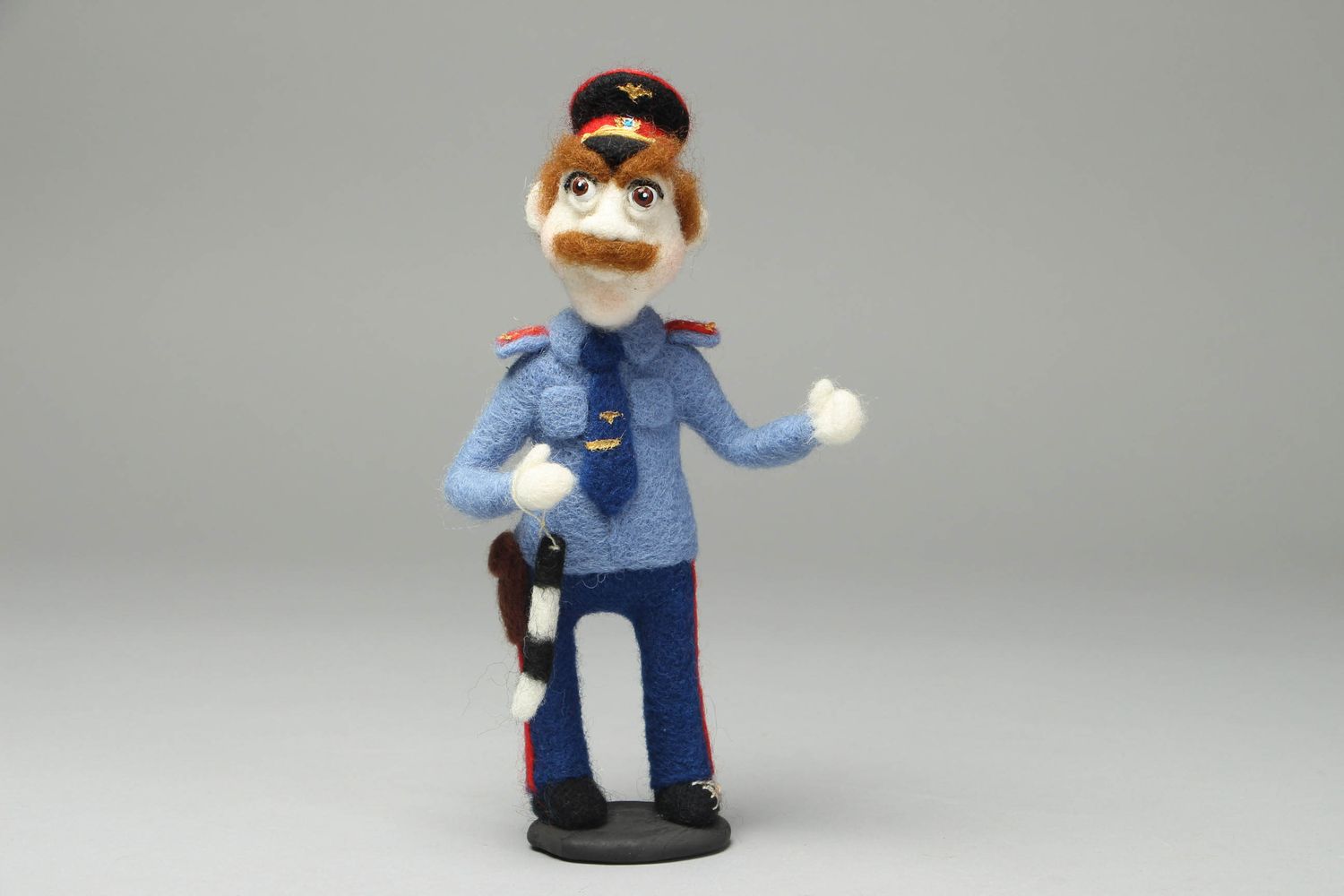 Felted wool statuette of police officer photo 1
