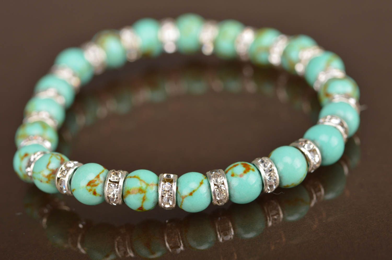 Bracelet en perles fantaisie couleur turquoise élastique accessoire fait main photo 2