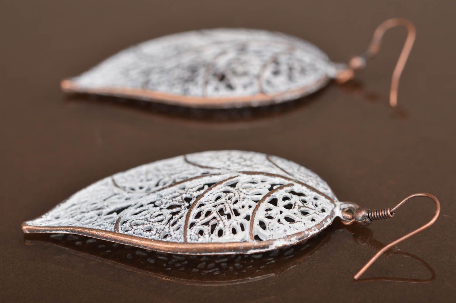 Metal elegant beautiful handmade earrings in shape of leaves for present photo 5