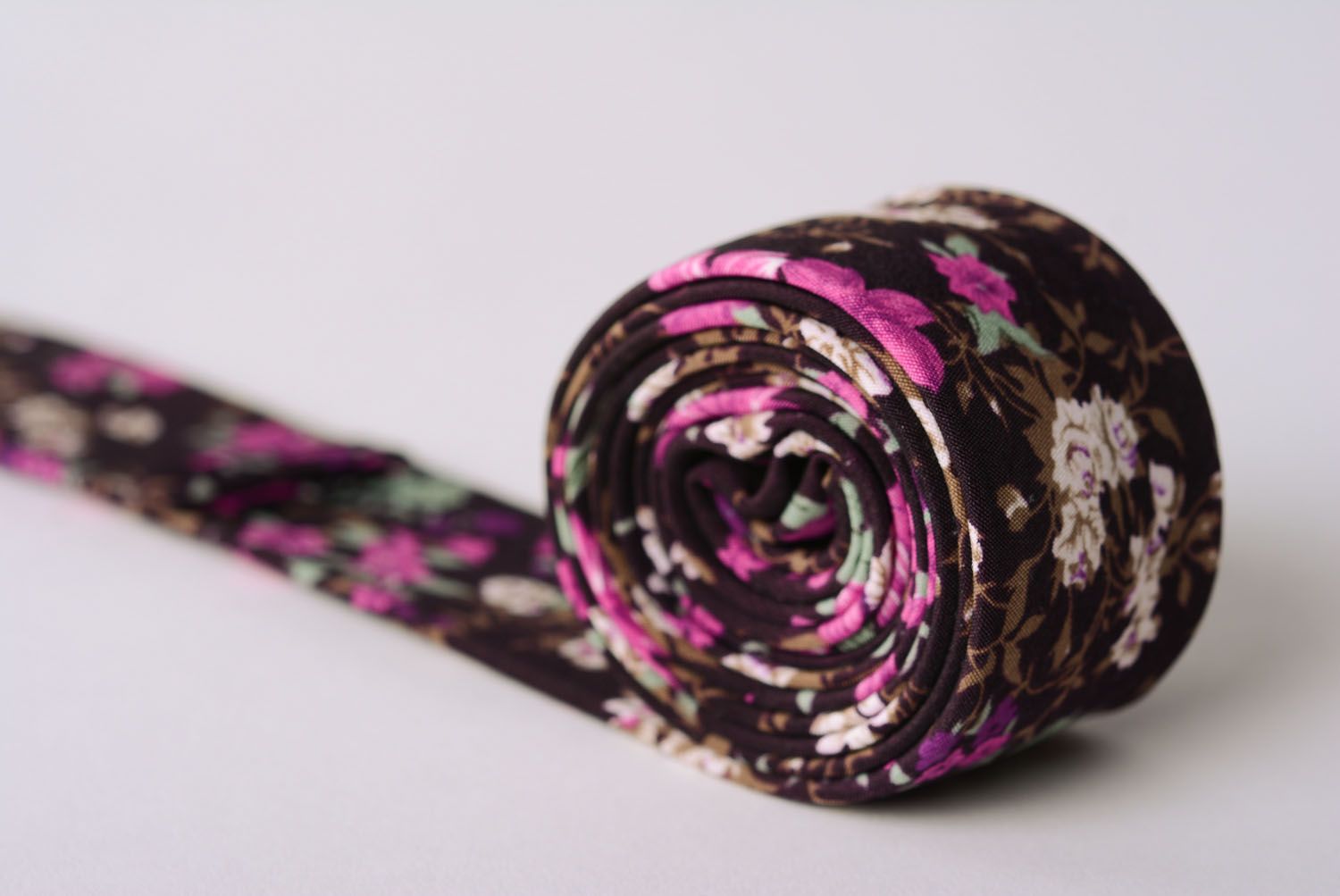 Handmade Stoff Krawatte Fuchsia foto 3