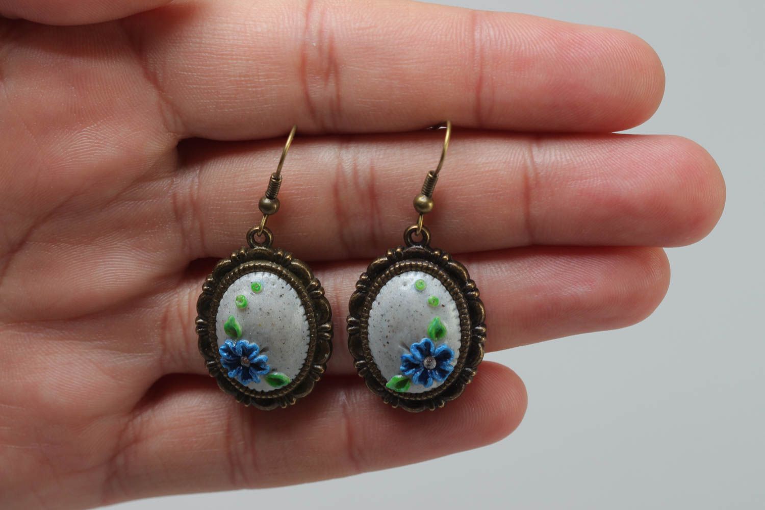 A set of handcrafted oval vintage earrings made of glass glaze with bluettes prints photo 5
