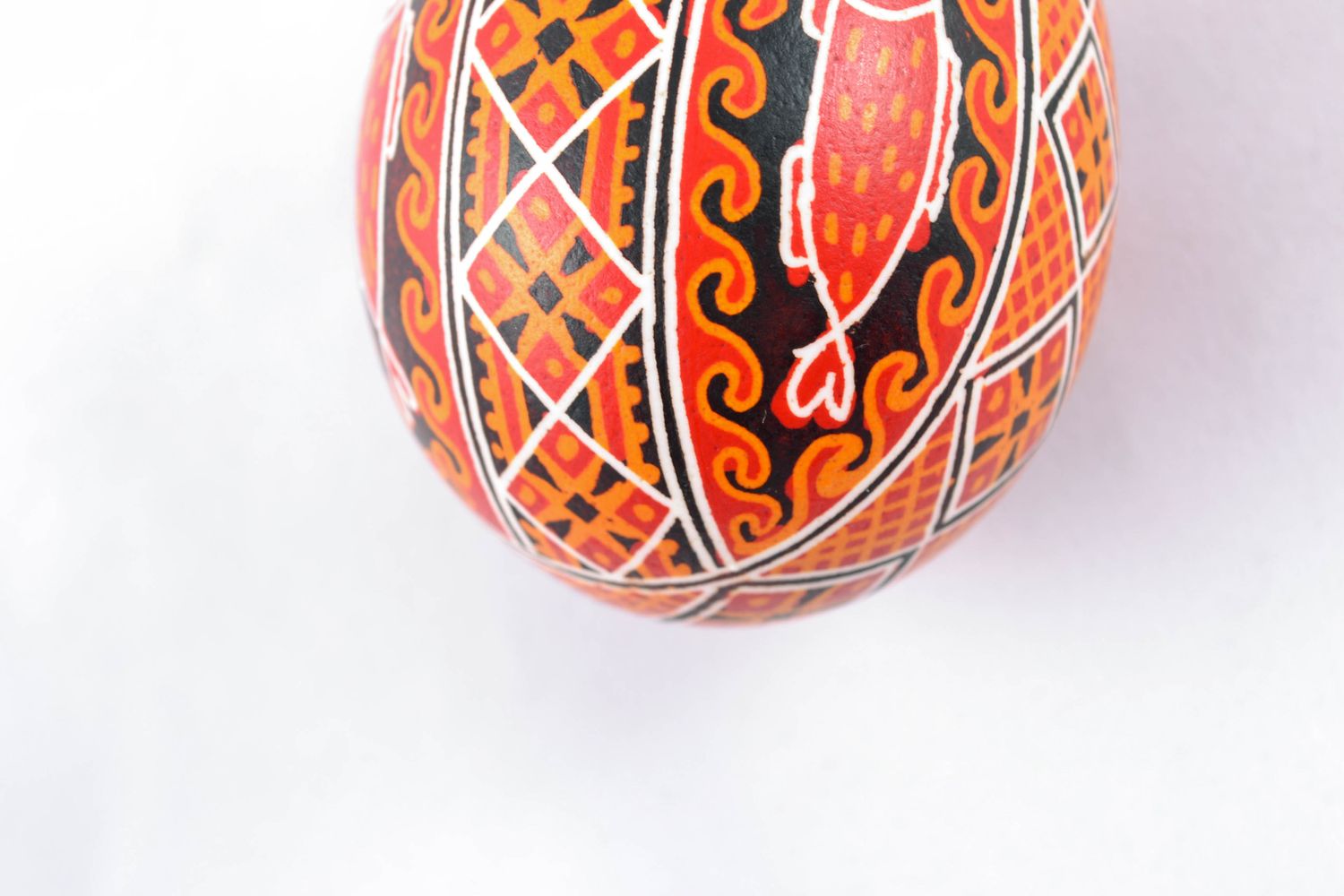 Easter egg painted with acrylics photo 5