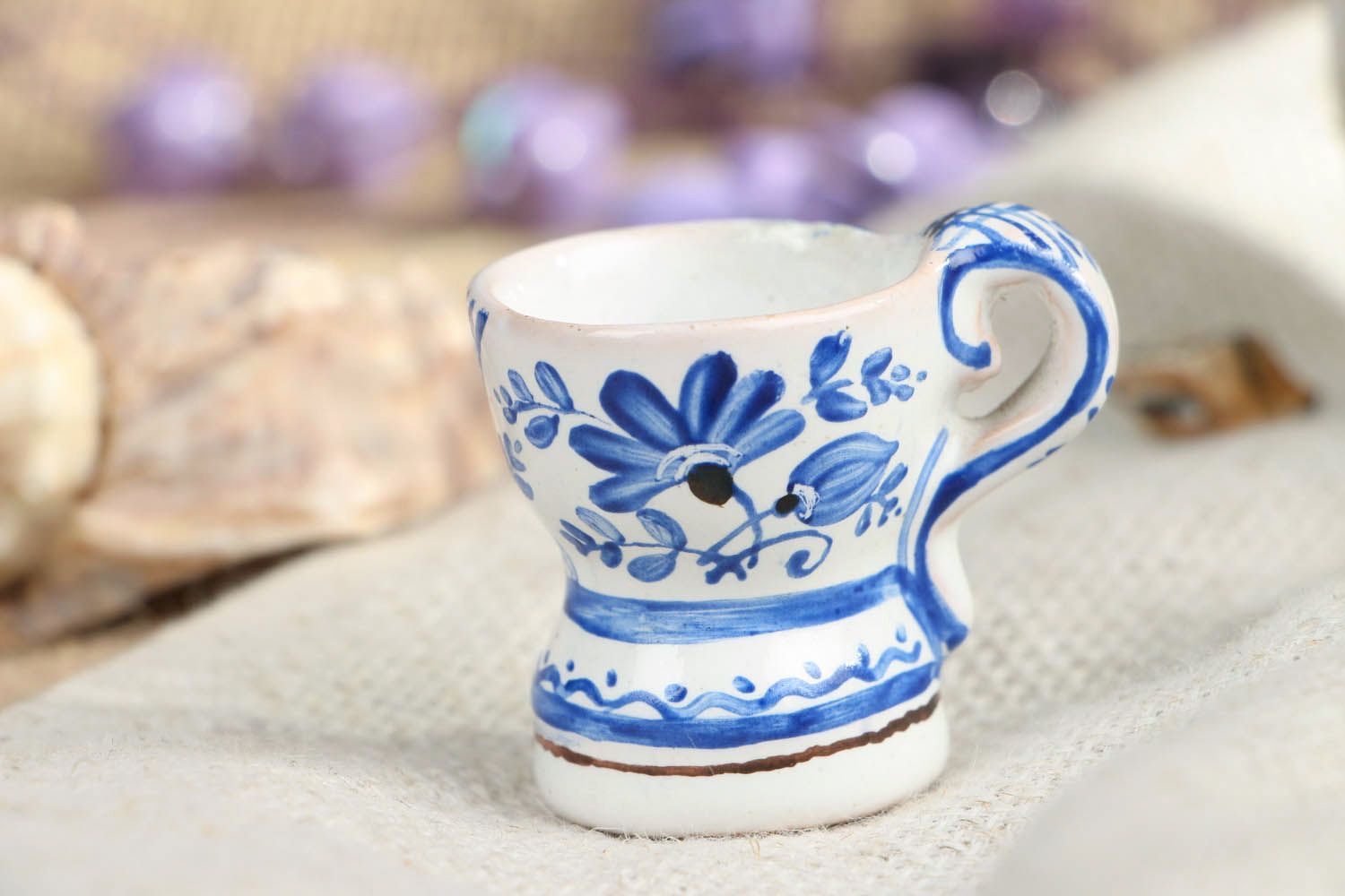 Little 1,5 inches ceramic coffee cup in white&blue design with butterfly 0,06 lb photo 5