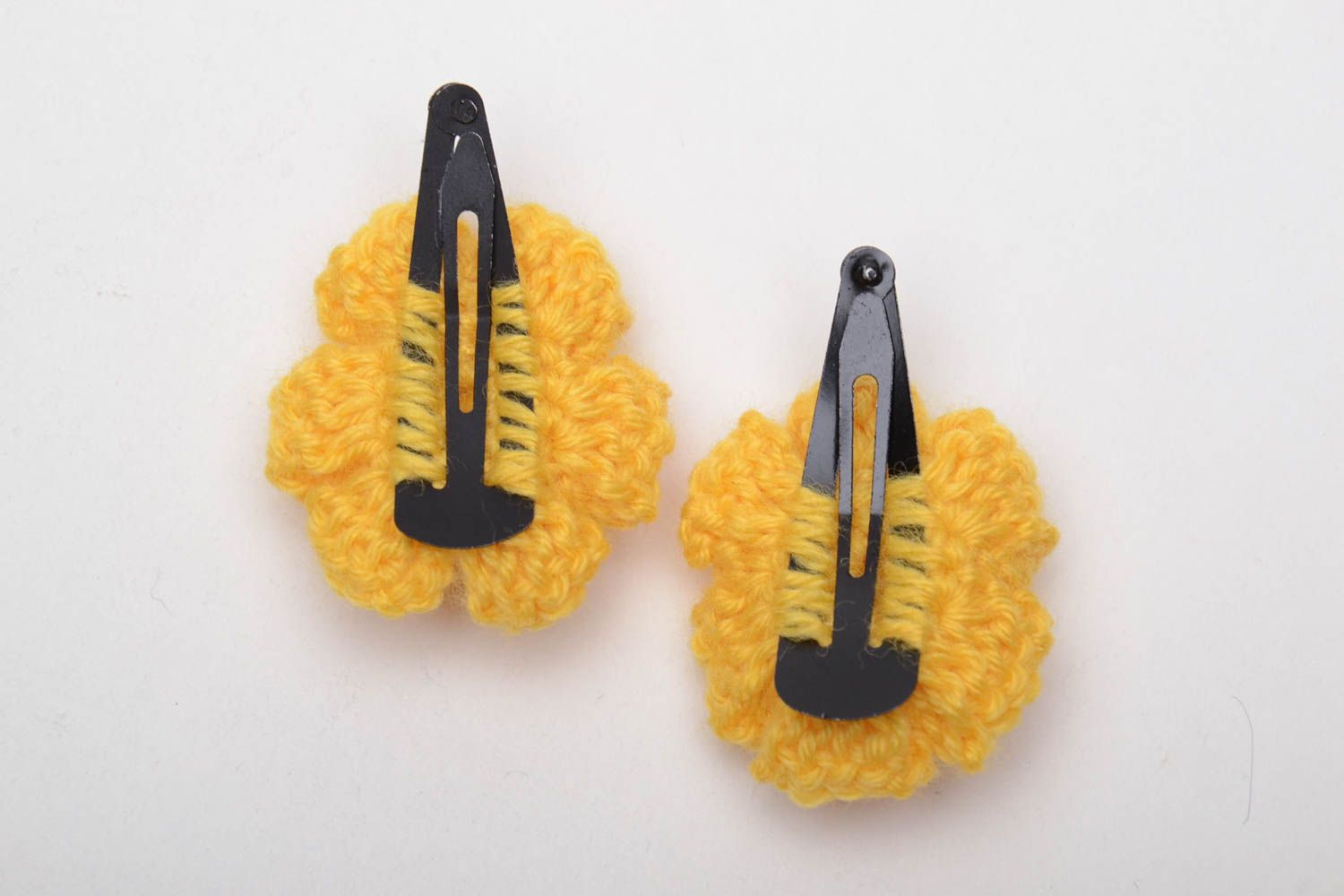 Bright crochet hair clips photo 4