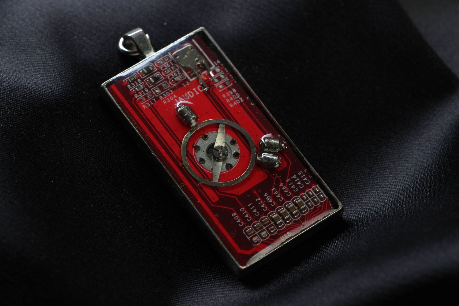 Long cyberpunk pendant with microchip photo 1