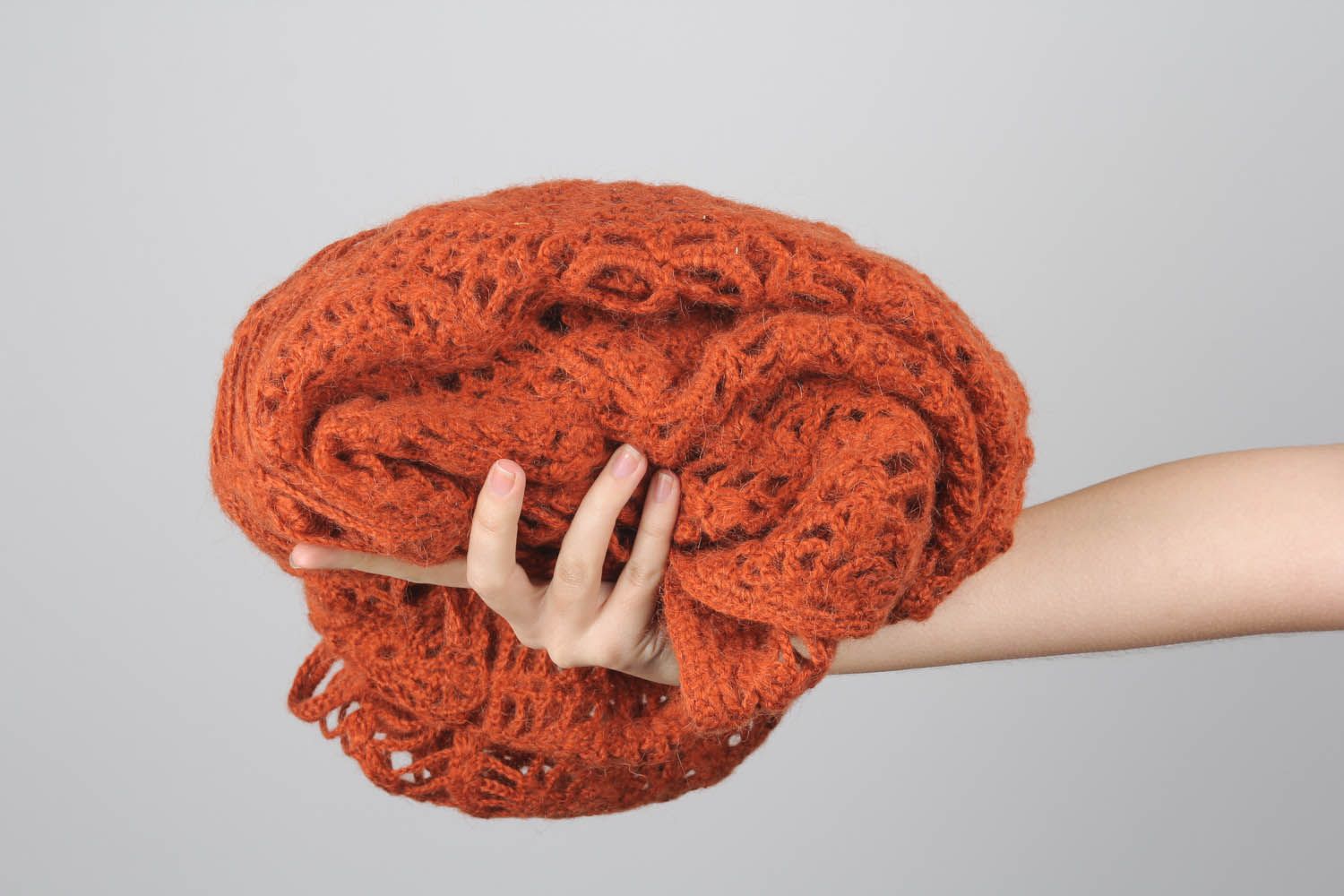 Crochet shawl of terracotta color photo 5