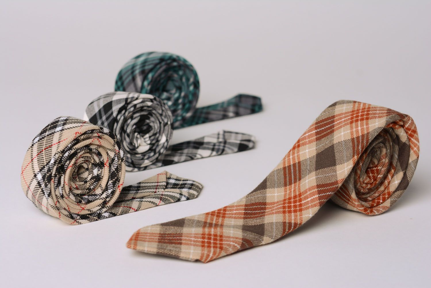 Handmade Krawatte karo foto 2