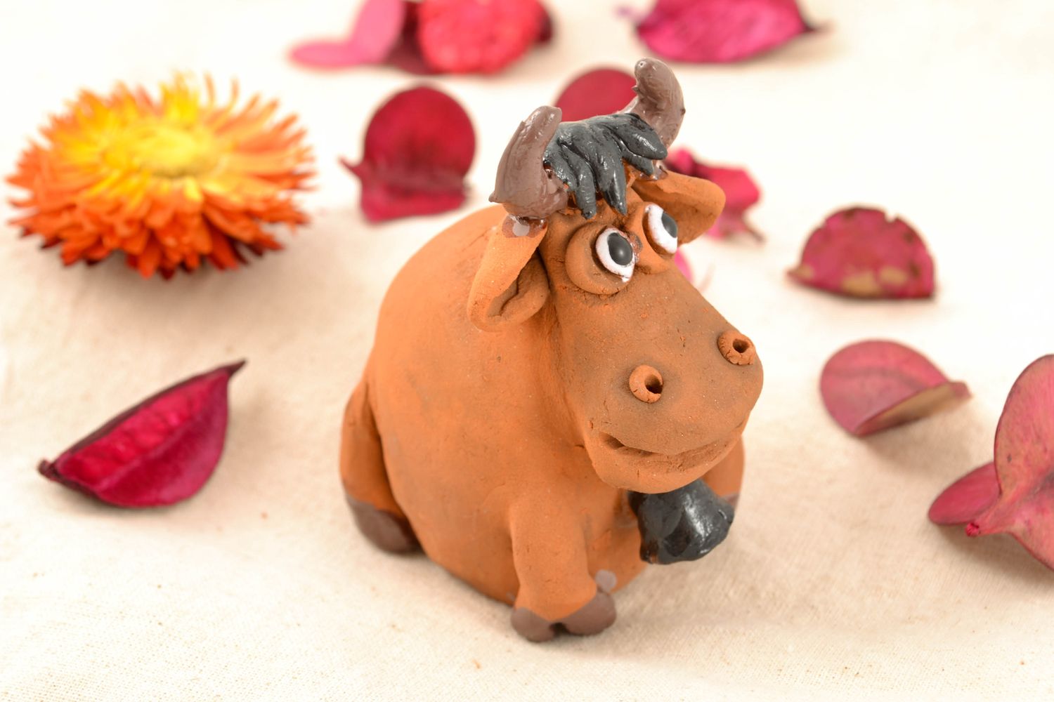Gift clay statuette of cow photo 2