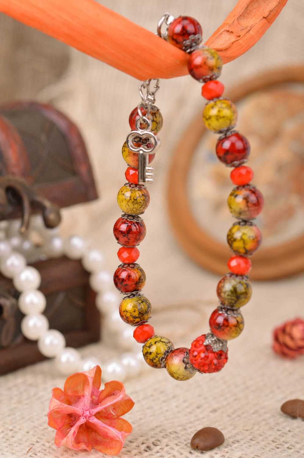 Handmade colorful glass bead wrist bracelet with metal charm key for women photo 1