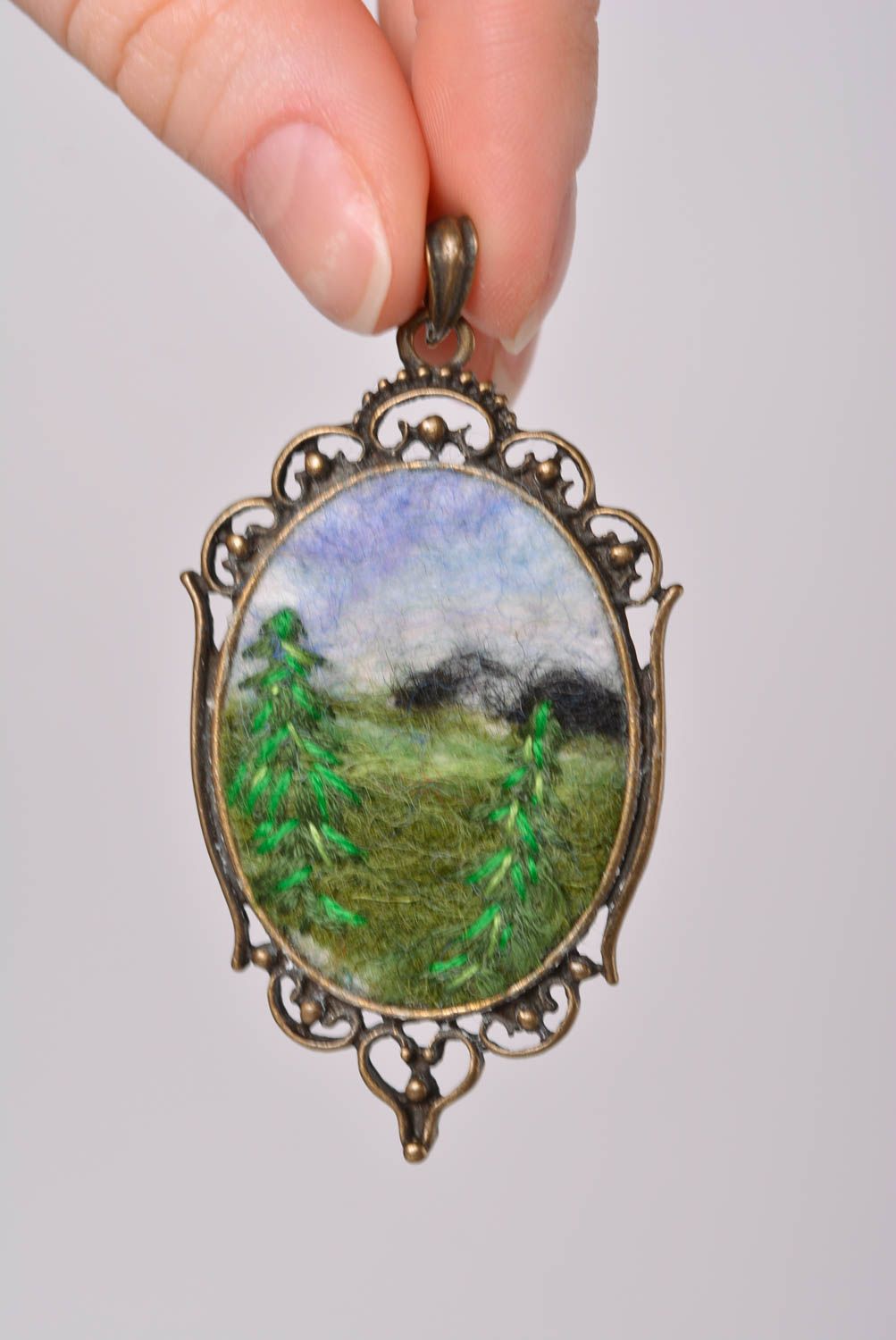 Stylish handmade felted wool pendant cool jewelry designs gifts for her photo 4