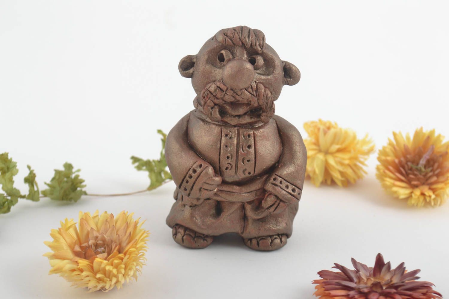 Figurina fatta a mano in ceramica divertente souvenir di terracotta originale foto 1