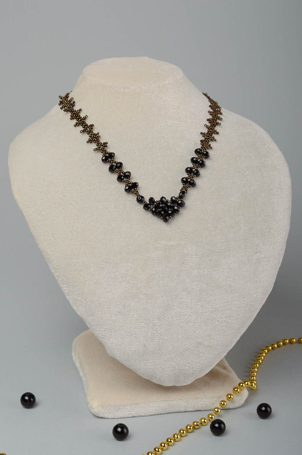 Handcraft necklace seed beads necklace designer accessories designer bijouterie photo 1