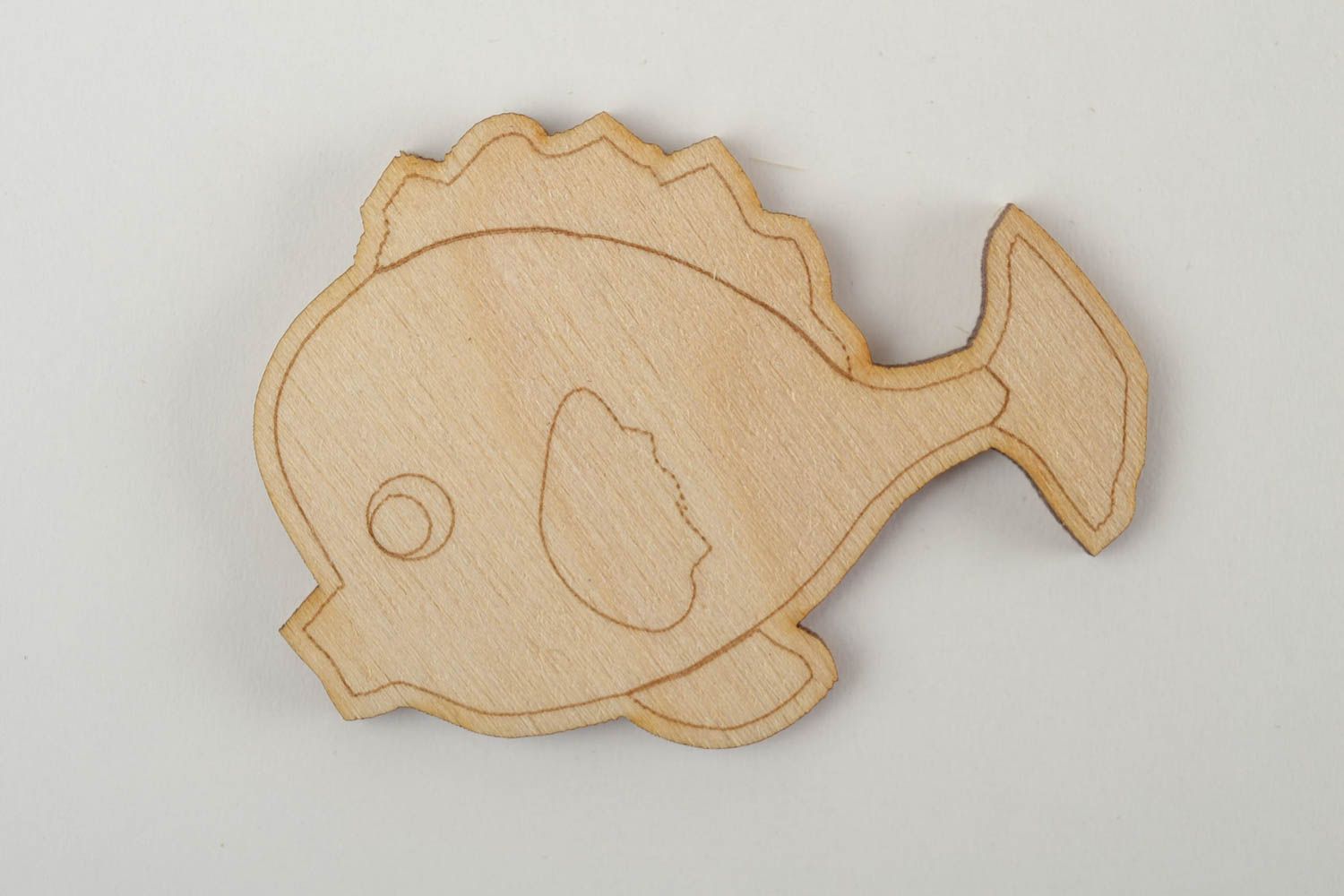 Holzfigur zum Bemalen handmade Figur aus Holz Holzartikel zum Gestalten Fisch foto 4