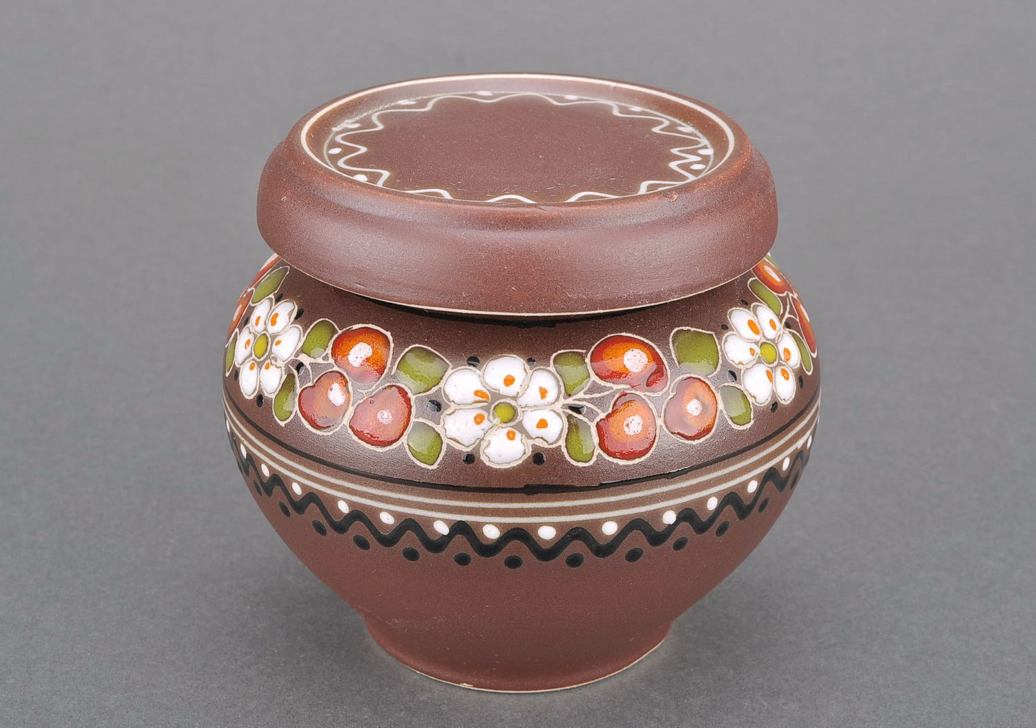 Ceramic pot for baking  photo 1
