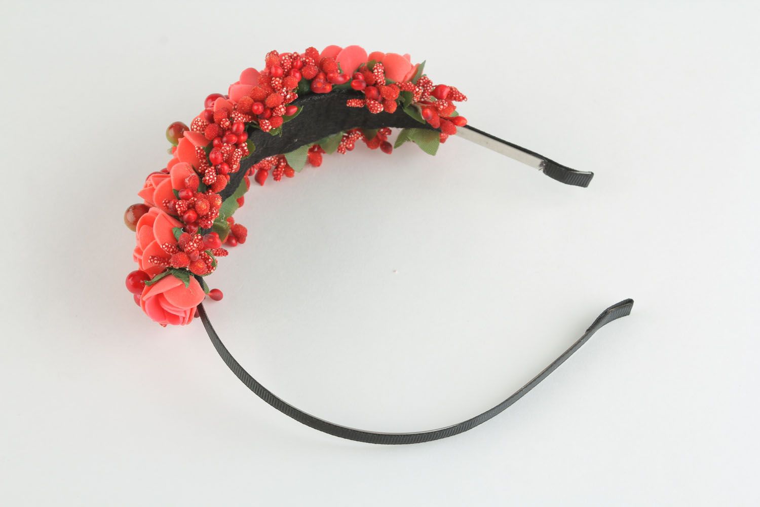 Headband with flowers and berries Spring Garden photo 3