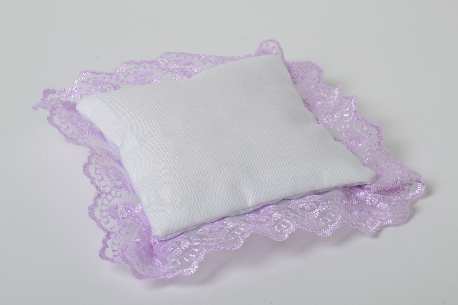 Handmade wedding rings pillow with lace and beads in white and lavender colors photo 4