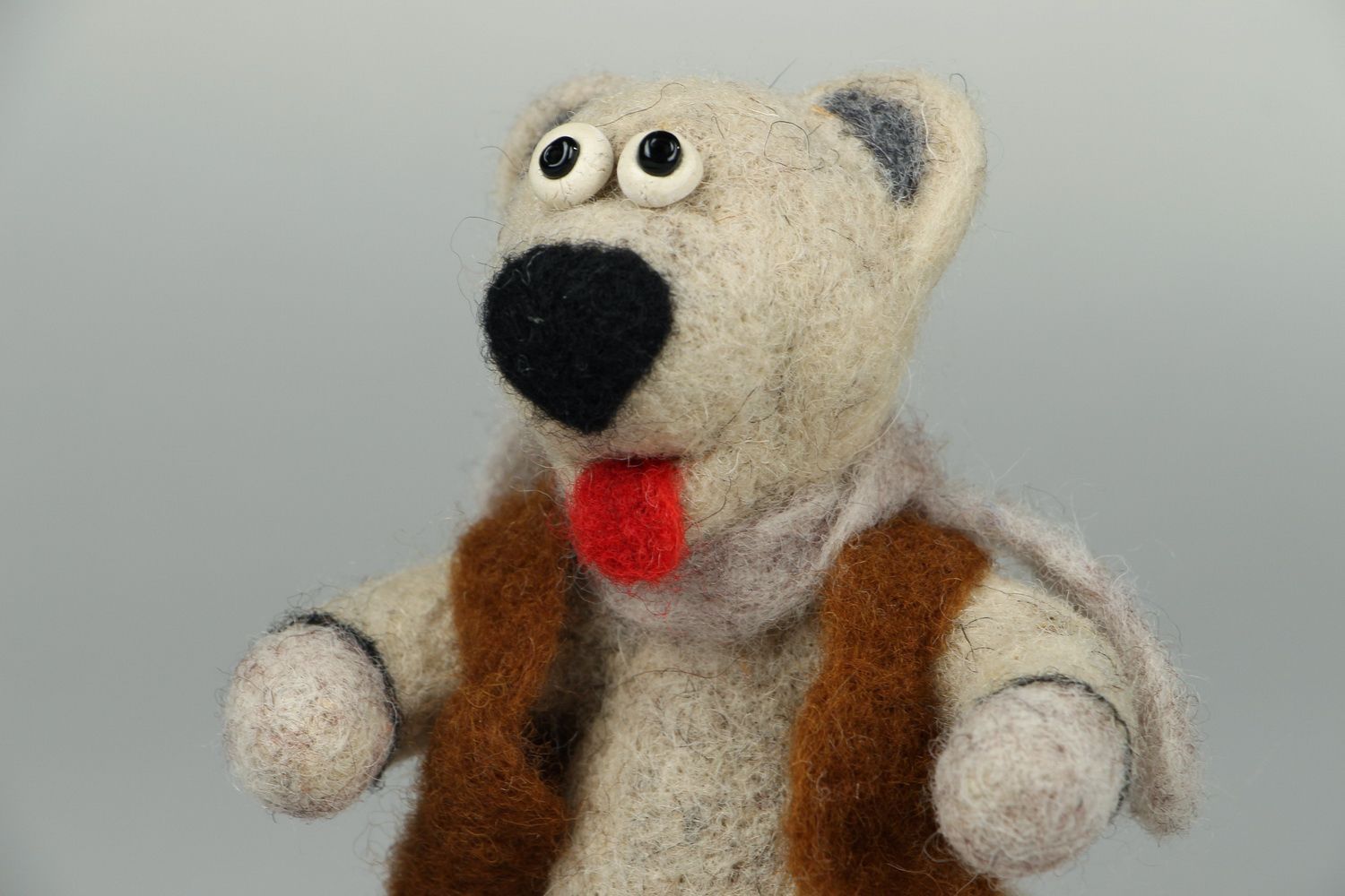 Handgemachtes Kuscheltier Bär aus Wolle foto 2