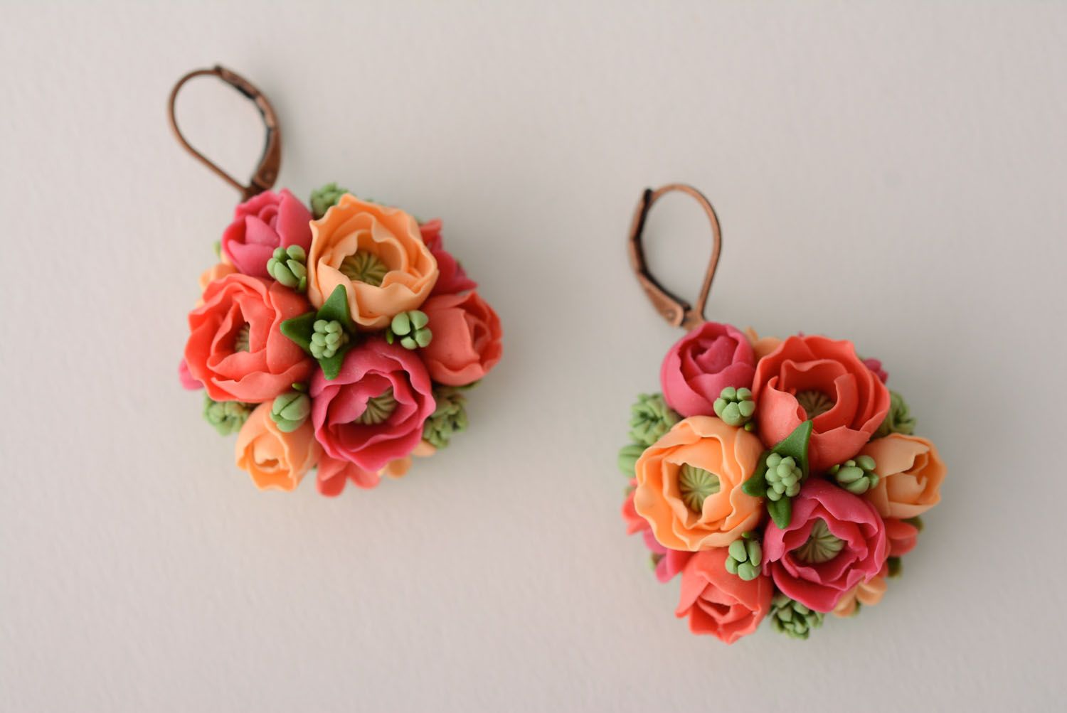 Floral earrings photo 1