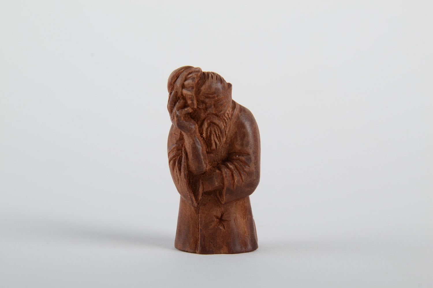 Figurine en bois faite main taillée originale écologique statuette Sage photo 2