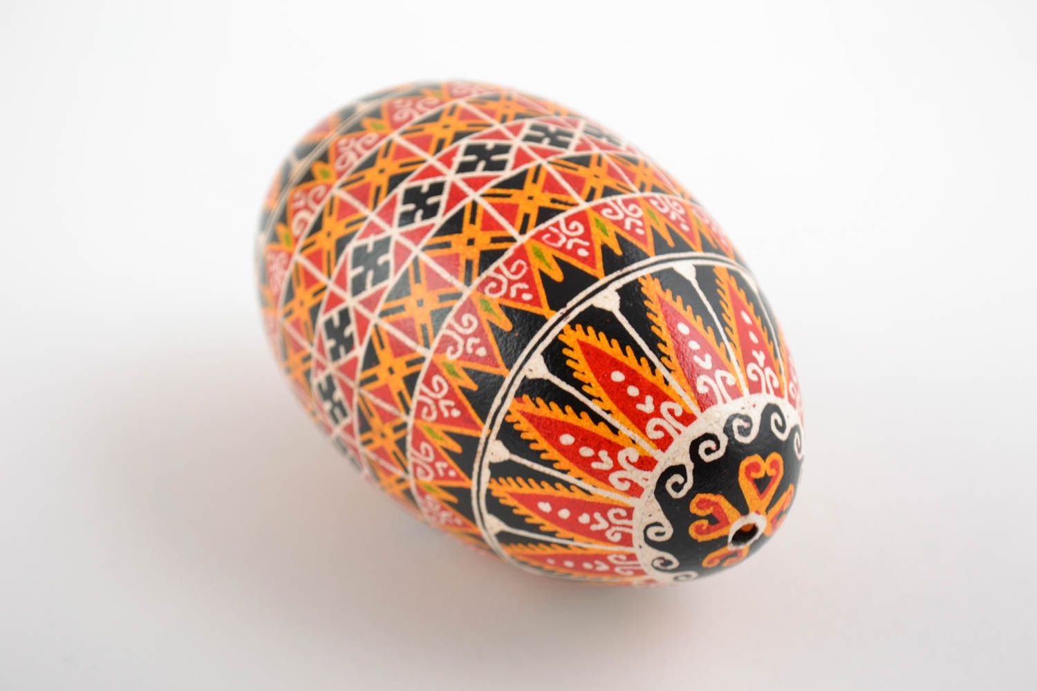 Пасхальное яйцо расписанное акриловыми красками гусиное ручной работы узористое фото 3