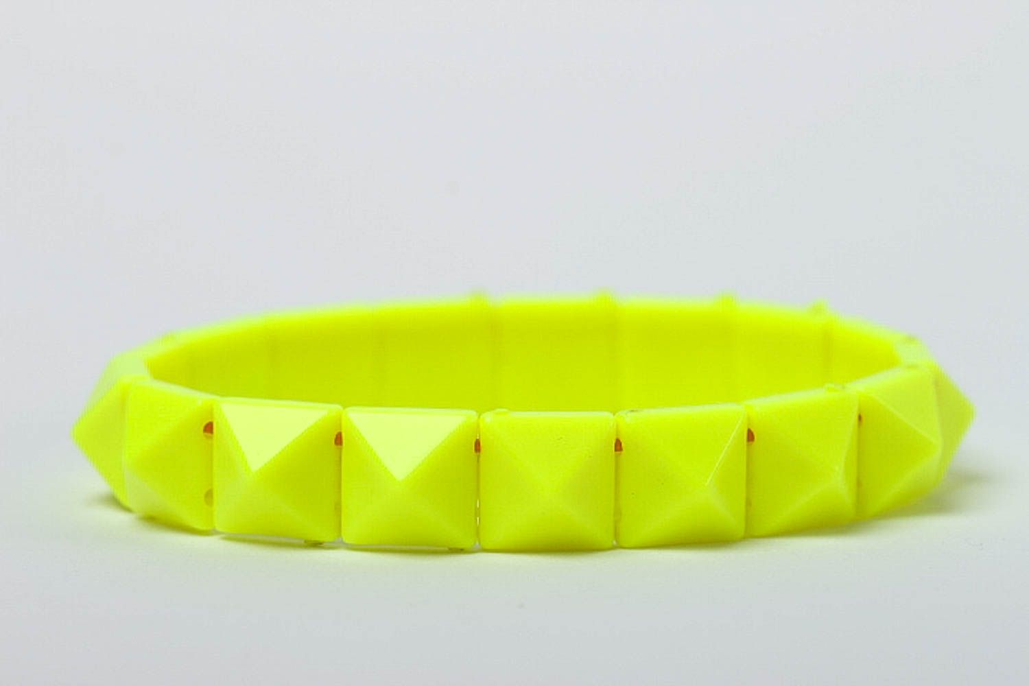 Bracelet jaune éclatant Bijou fait main design stylé Accessoire femme cadeau photo 4