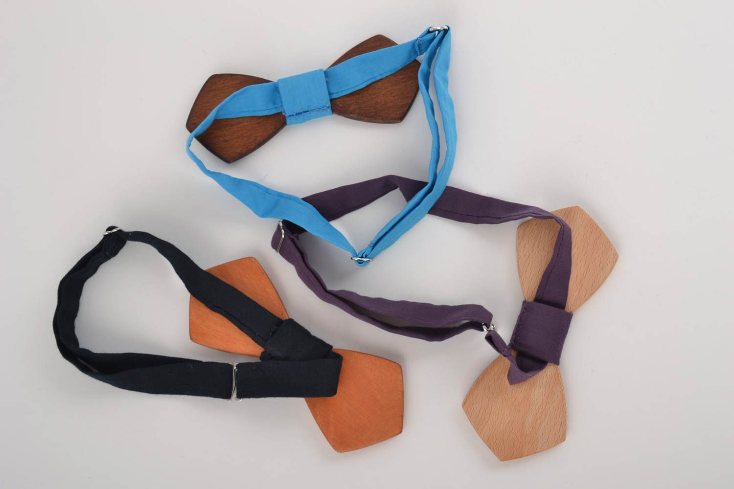 Set of 3 handmade designer wooden bow ties with fabric straps unisex photo 2