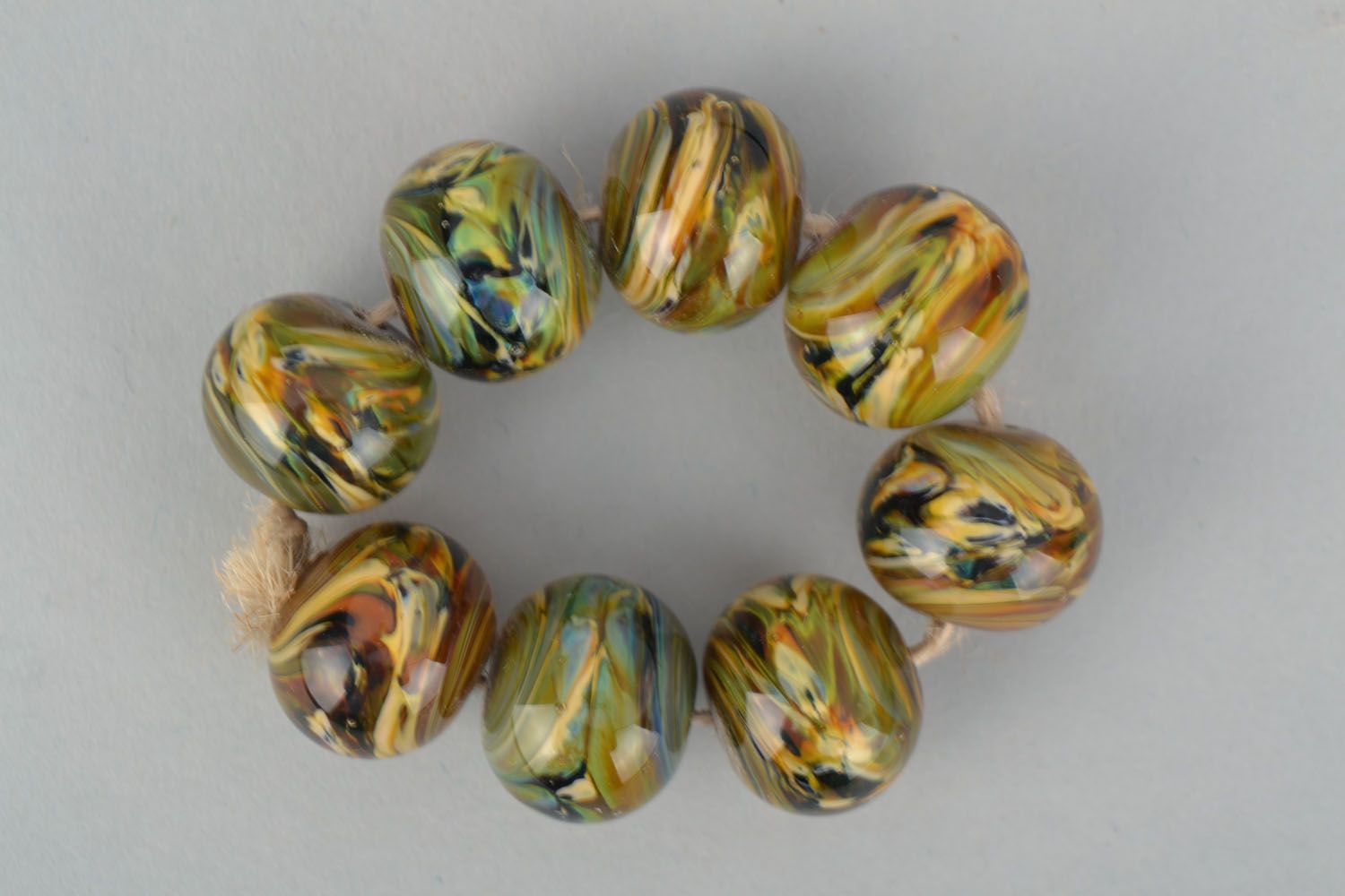 Set of glass beads photo 1
