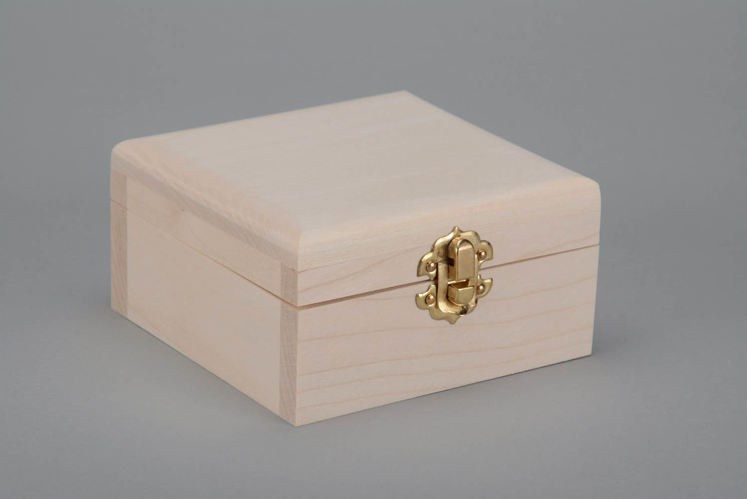 Boîte en bois brut à bijoux à sculpter photo 1