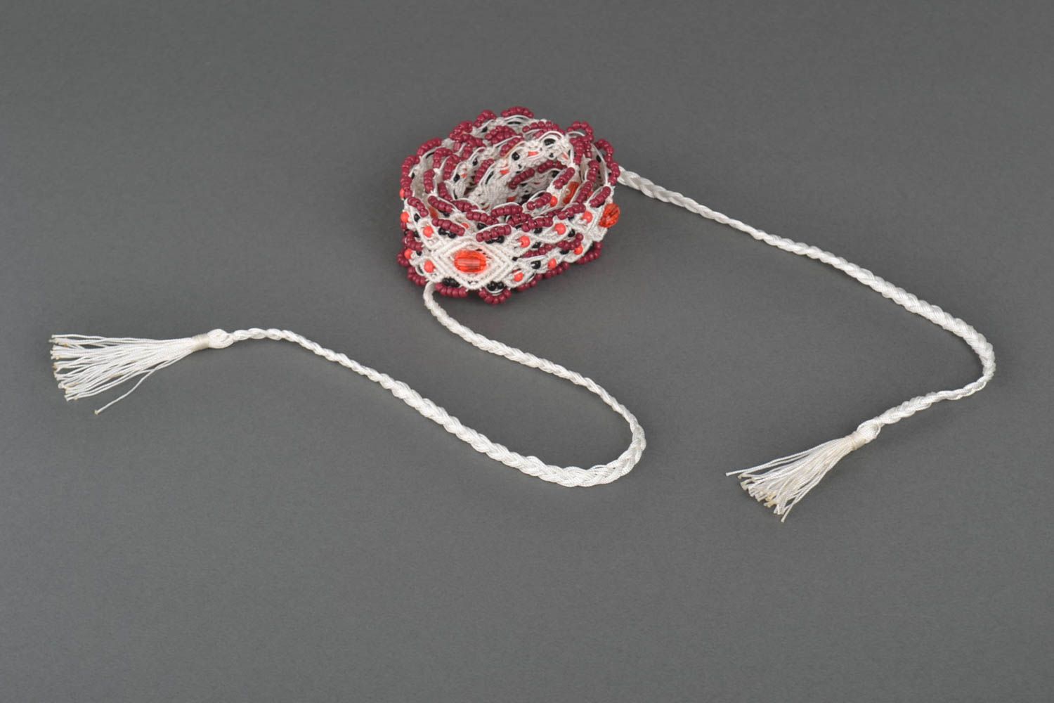 Ceinture textile Accessoire fait main tressé rouge blanc Cadeau femme original photo 5