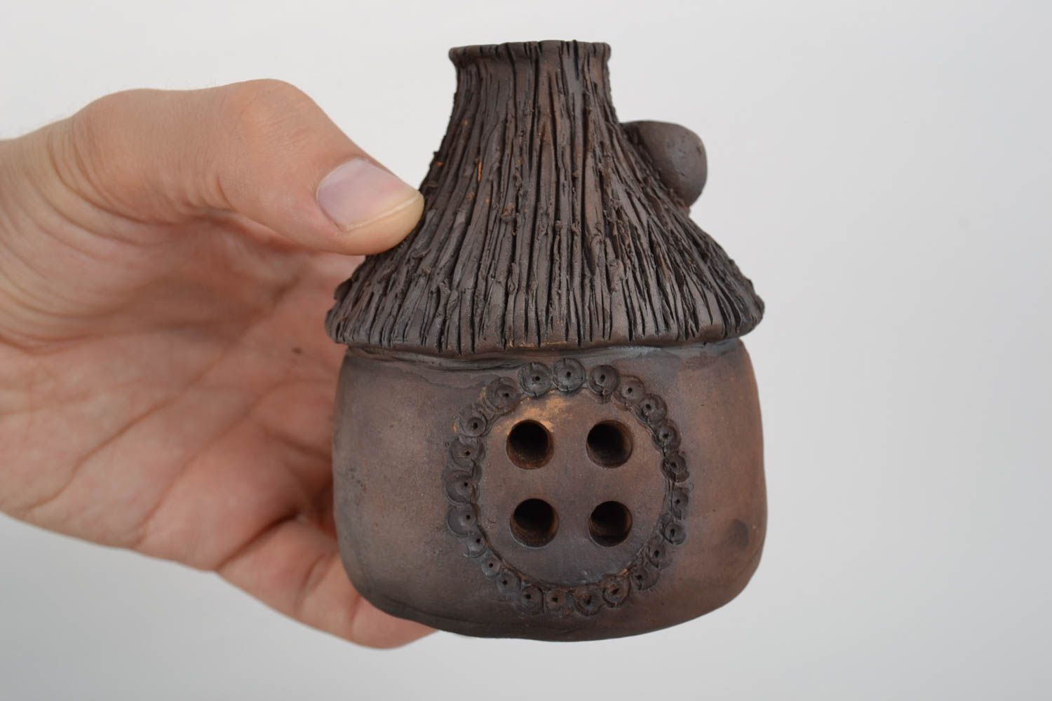 Alcancía artesanal de cerámica con forma de casita marrón hucha original foto 2