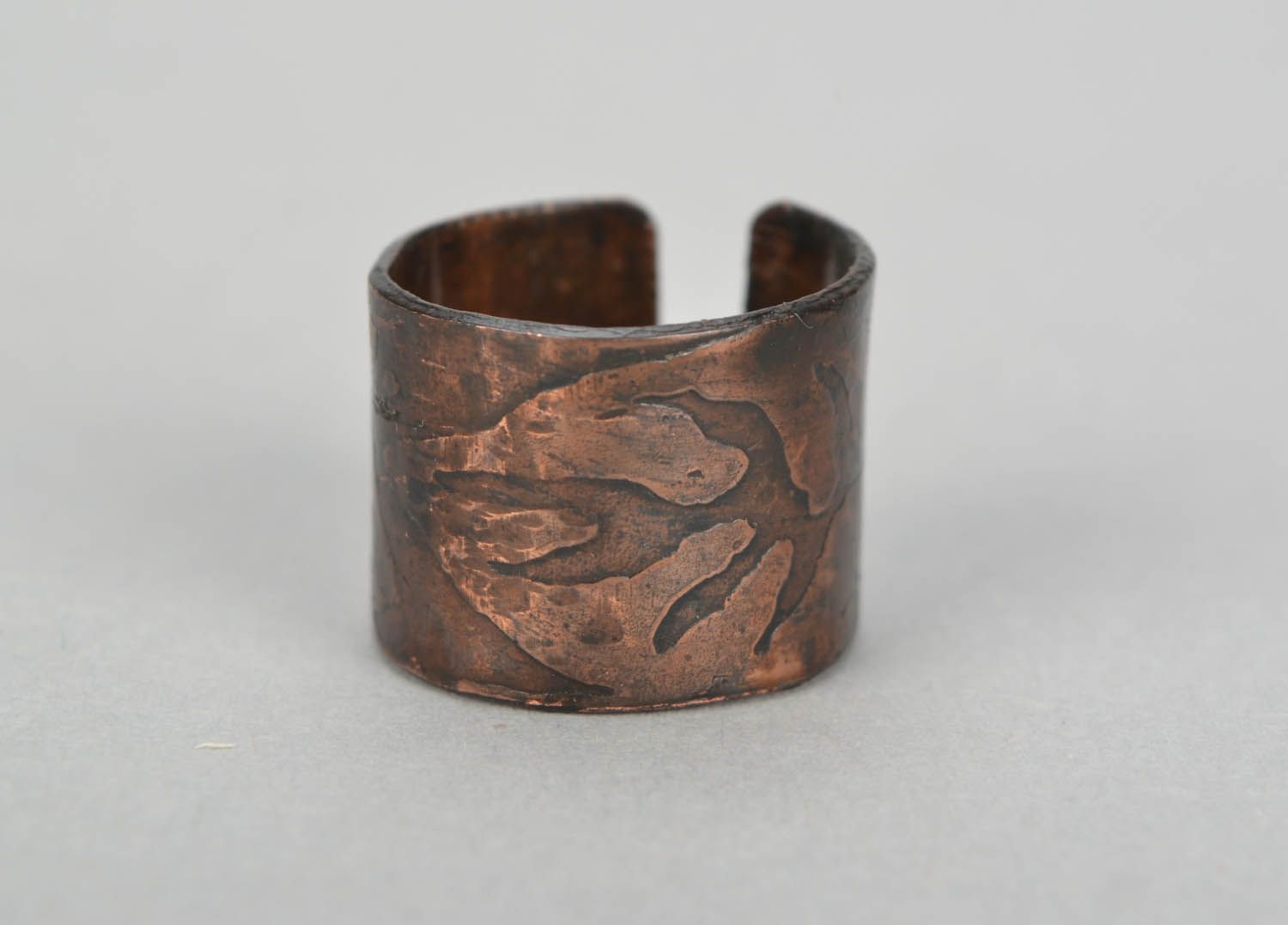 Handgemachter Ring aus Kupfer Blätter foto 3