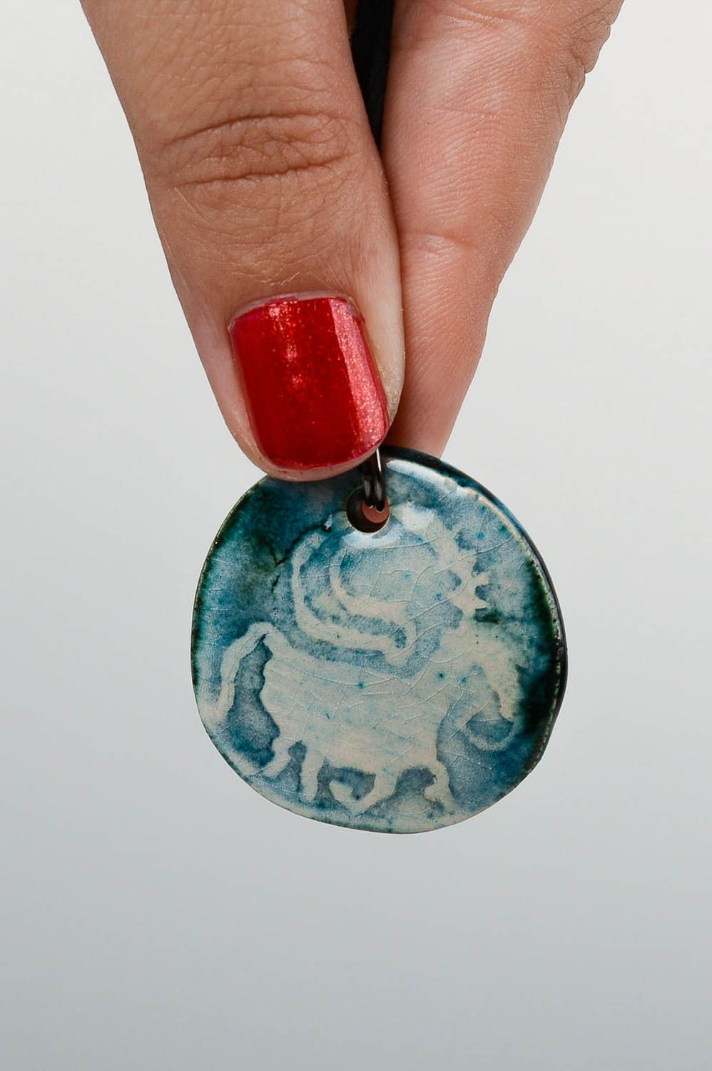 Pendentif en céramique Bijou fait main rond avec peinture Accessoire femme photo 5