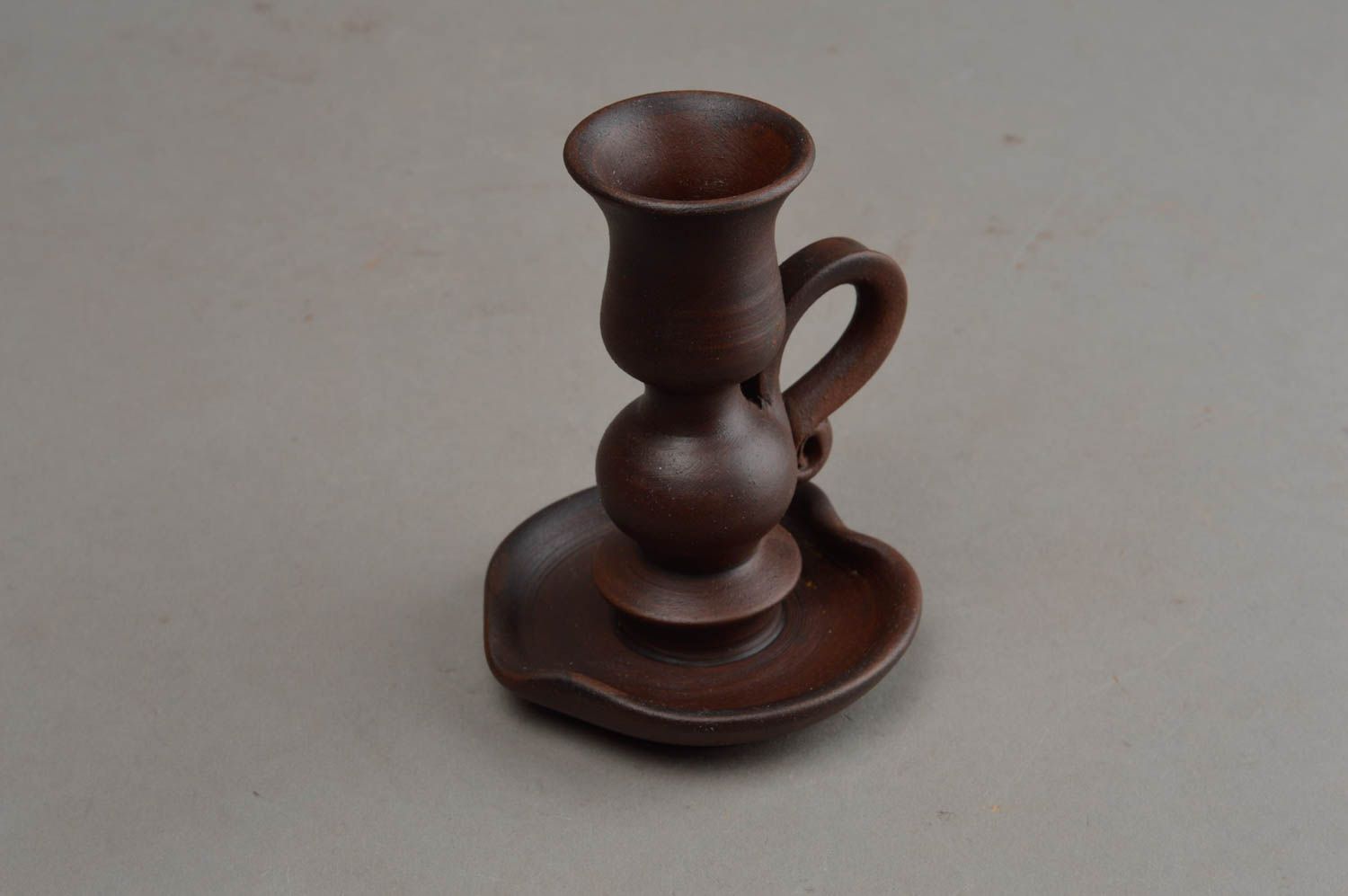 Bougeoir en céramique marron foncé avec anse original beau pratique fait main photo 3