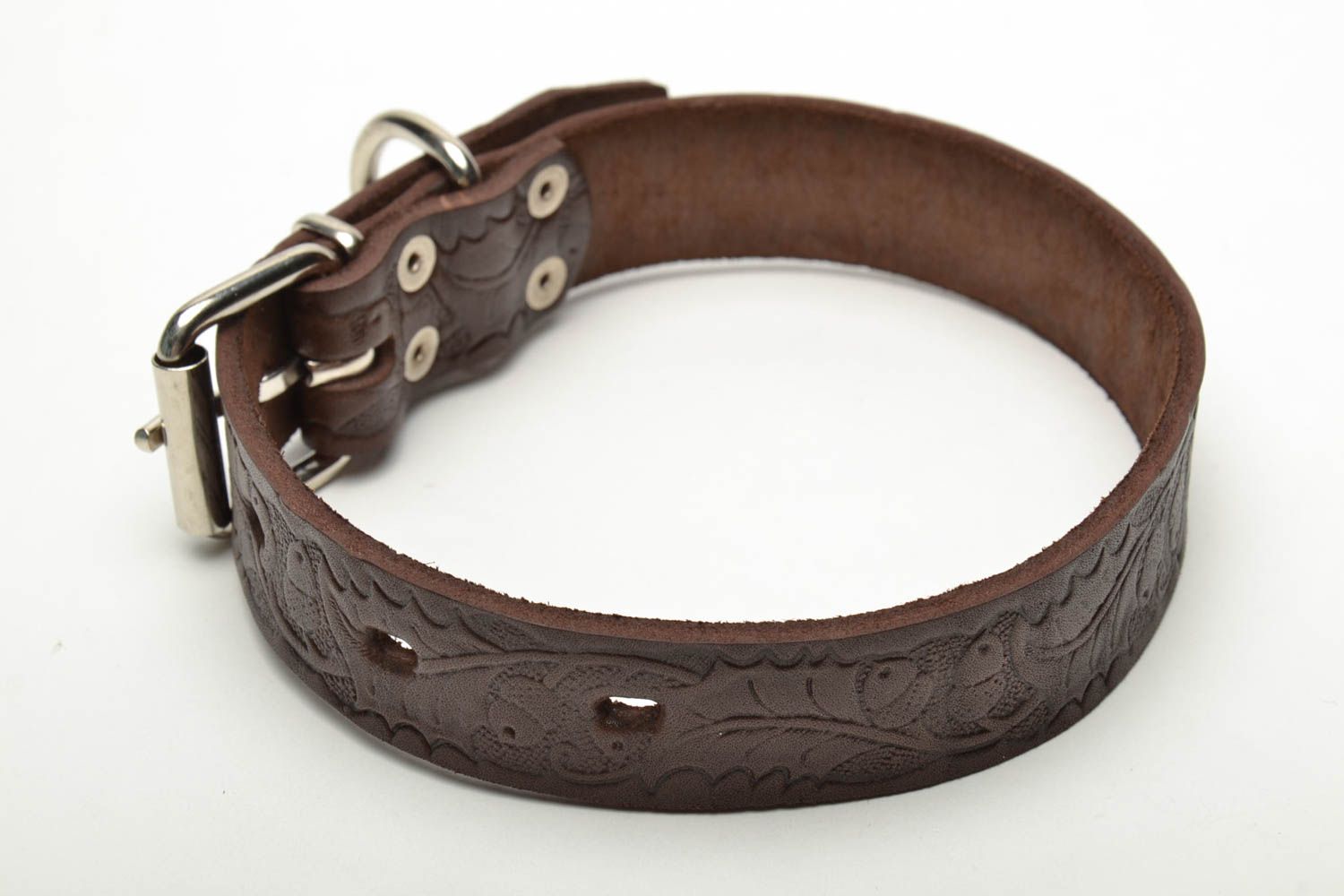 Beautiful leather dog collar with designer stamping Acorns photo 4
